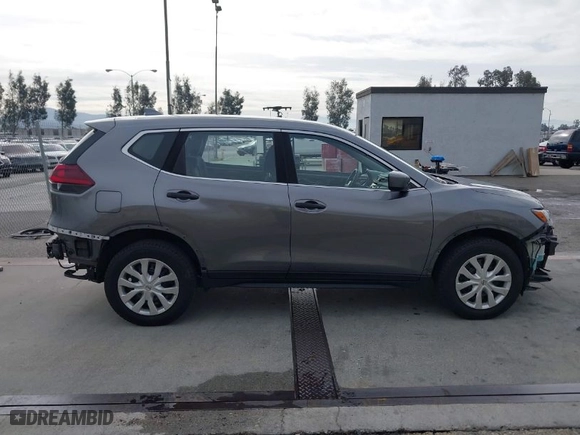 2020 Nissan Rogue SV with VIN KNMAT2MT7LP538170, listed as a IAAI auction lot 40967793 with 56,043 mi miles. Bid and sale history available at carsss.com. Image 14.