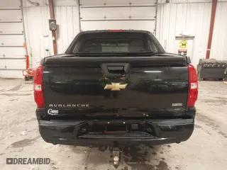 2008 Chevrolet Avalanche LS with VIN 3GNFK12378G169464, listed as a IAAI auction lot 41371639 with 246,490 mi miles. Bid and sale history available at carsss.com. Image 17.