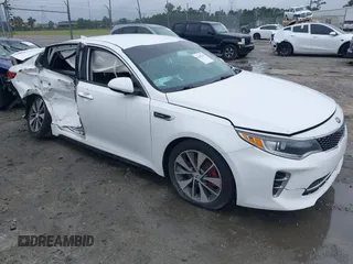 2016 Kia Optima SX Turbo with VIN 5XXGW4L20GG062931, listed as a IAAI auction lot 42430311 with 119,877 mi miles and . Bid and sale history available at DreamBid. Image 1.