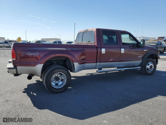 2006 Ford Super Duty F-350 DRW XL with VIN 1FTWW33P16EB68292, listed as a Copart auction lot 42561725 with 196,260 mi miles and Salvage Title. Bid and sale history available at carsss.com. Image 3.