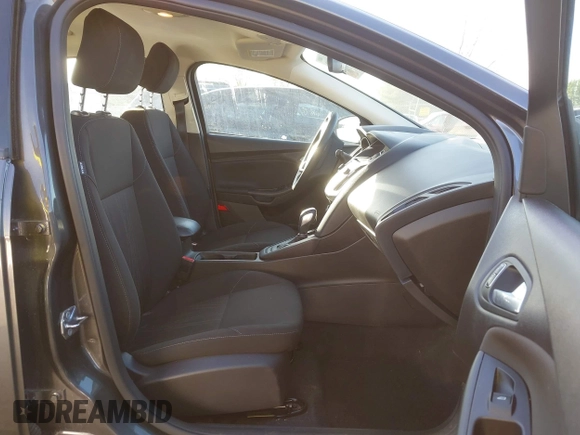 2016 Ford Focus SE with VIN 1FADP3F2XGL207906, listed as a IAAI auction lot 42099203 with 95,527 mi miles. Bid and sale history available at carsss.com. Image 5.