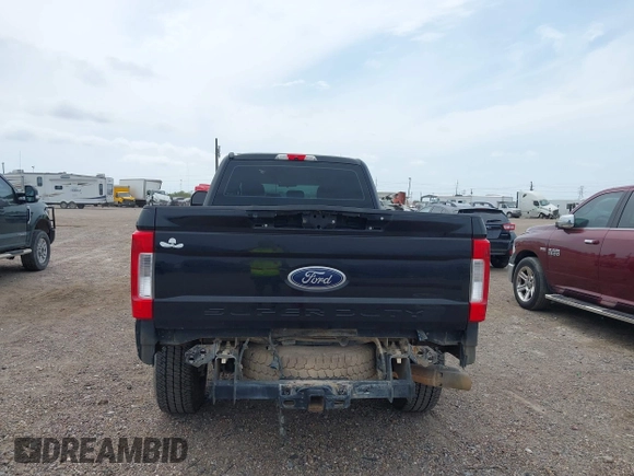2017 Ford Super Duty F-250 SRW Lariat with VIN 1FT7W2BT0HEF27194, listed as a IAAI auction lot 42061350 with 206,679 mi miles. Bid and sale history available at carsss.com. Image 16.