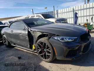 2022 BMW M8 Competition z VIN WBSDZ0C04NCJ11152, wystawiony jako Copart lot #82225924 z przebiegiem 4 285 mil mil oraz Szkoda całkowita • Salvage title. Historia ofert i sprzedaży dostępna na DreamBid. Obrazek 4.