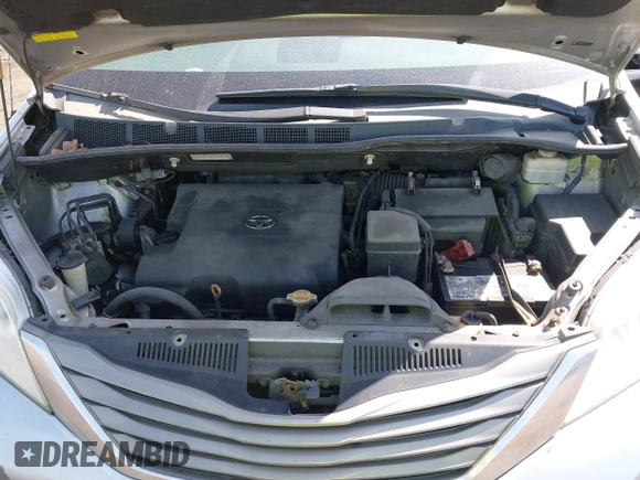 2011 Toyota Sienna XLE AAS с VIN 5TDYK3DC1BS142229, выставлен на аукционе IAAI как лот 42076380 с пробегом 132 768 миль миль и . История ставок и продаж доступна на DreamBid. Изображение 10.