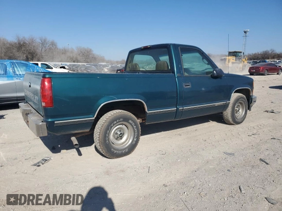 1996 Chevrolet Silverado 1500 with VIN 1GCEC14W4TZ212093, listed as a Copart auction lot 88903845 with 195,672 mi miles and Salvage Title. Bid and sale history available at DreamBid. Image 3.