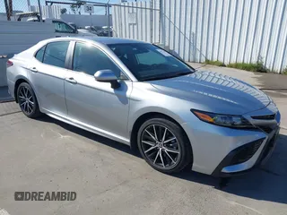 2021 Toyota Camry SE Nightshade with VIN 4T1G11AK2MU539134, listed as a IAAI auction lot 41953365 with 42,350 mi miles and . Bid and sale history available at carsss.com. Image 1.