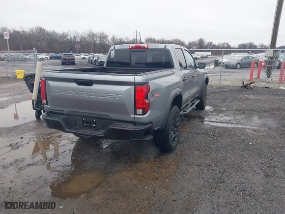 2024 Chevrolet Colorado 4WD Trail Boss with VIN 1GCPTEEK0R1160710, listed as a IAAI auction lot 41520087 with 11,615 mi miles. Bid and sale history available at carsss.com. Image 4.