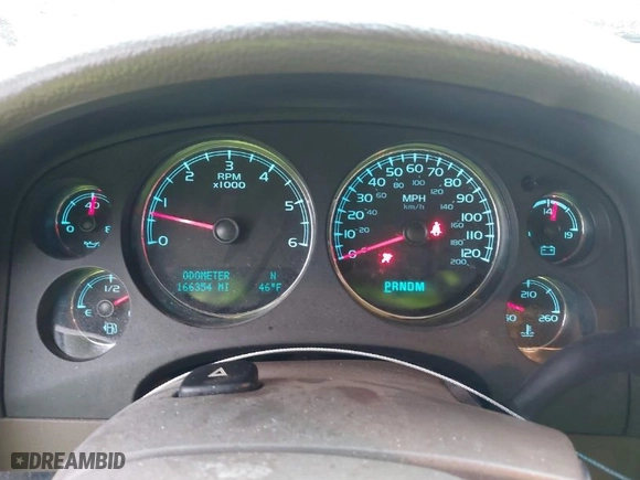 2013 GMC Sierra 1500 SLT with VIN 3GTP2WE70DG205210, listed as a IAAI auction lot 41107618 with 166,354 mi miles. Bid and sale history available at carsss.com. Image 7.