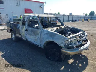 1999 Ford F-150 XL с VIN 1FTRX18L5XNB80564, выставлен на аукционе IAAI как лот 42670775 с пробегом Не указан миль и . История ставок и продаж доступна на DreamBid. Изображение 1.