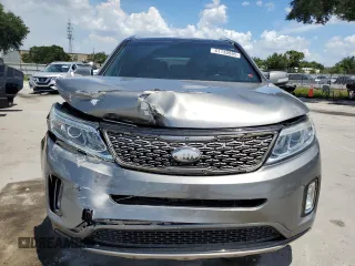 2014 Kia Sorento SX Limited with VIN 5XYKWDA71EG475877, listed as a Copart auction lot 61130985 with 183,941 mi miles and Salvage title. Bid and sale history available at DreamBid. Image 5.