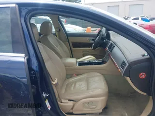 2009 Jaguar XF Luxury z VIN SAJWA05B29HR23758, wystawiony jako IAAI lot #42280805 z przebiegiem 249 400 mil mil oraz . Historia ofert i sprzedaży dostępna na DreamBid. Obrazek 5.