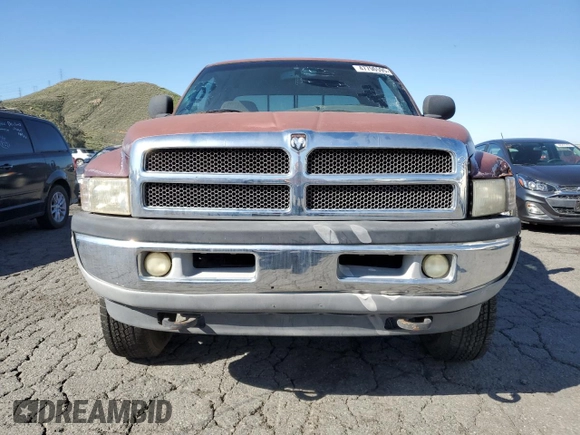 2000 Dodge 1500 z VIN 3B7HF13Z6YG139252, wystawiony jako Copart lot #47796595 z przebiegiem 149 542 mil mil oraz Czysty tytuł • Clean title. Historia ofert i sprzedaży dostępna na DreamBid. Obrazek 5.