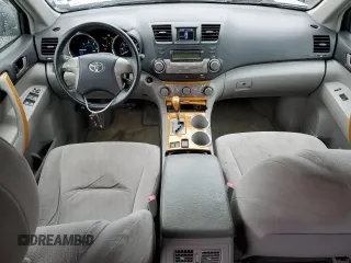 2009 Toyota Highlander Hybrid with VIN JTEEW41A892031335, listed as a Copart auction lot 79773104 with 204,504 mi miles and Salvage Title. Bid and sale history available at carsss.com. Image 8.