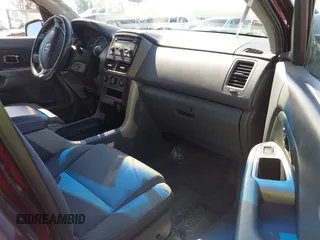 2008 Honda Pilot VP with VIN 5FNYF28238B008772, listed as a IAAI auction lot 42014263 with 110,239 mi miles and . Bid and sale history available at DreamBid. Image 5.