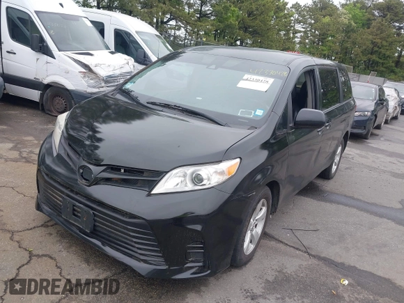 2018 Toyota Sienna L with VIN 5TDZZ3DC7JS912142, listed as a IAAI auction lot 42330428 with 221,498 mi miles and . Bid and sale history available at DreamBid. Image 18.