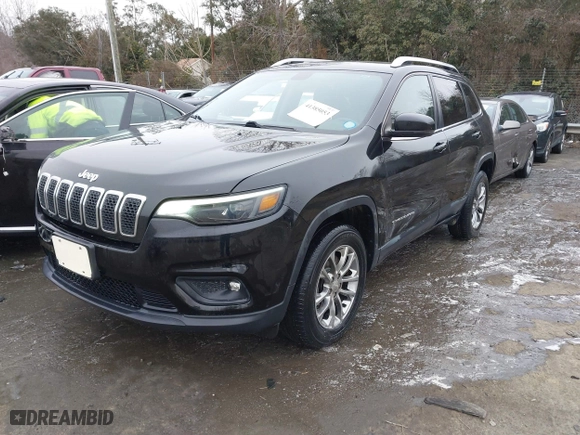 2019 Jeep Cherokee Latitude Plus with VIN 1C4PJMLB0KD341877, listed as a IAAI auction lot 41385053 with 142,627 mi miles. Bid and sale history available at carsss.com. Image 17.