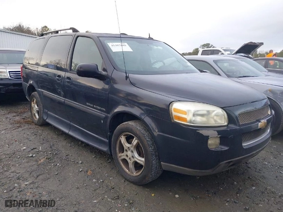 2008 Chevrolet Uplander LS Fleet with VIN 1GBDV13W48D181928, listed as a IAAI auction lot 41487688 with NaN miles. Bid and sale history available at carsss.com. Image 1.