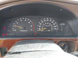 1997 Toyota 4Runner SR5 with VIN JT3GN86R4V0029422, listed as a IAAI auction lot 41845389 with 106,444 mi miles and . Bid and sale history available at DreamBid. Image 7.