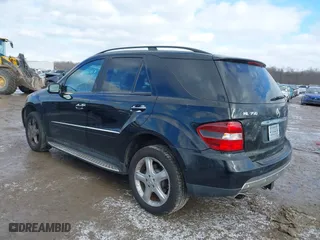 2007 Mercedes-Benz M-Class 3.5L with VIN 4JGBB86E57A270202, listed as a IAAI auction lot 41376483 with 167,430 mi miles. Bid and sale history available at carsss.com. Image 3.