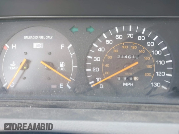 1991 Toyota Camry z VIN JT2SV21E0M3462782, wystawiony jako IAAI lot #41841451 z przebiegiem 214 611 mil mil oraz . Historia ofert i sprzedaży dostępna na DreamBid. Obrazek 7.