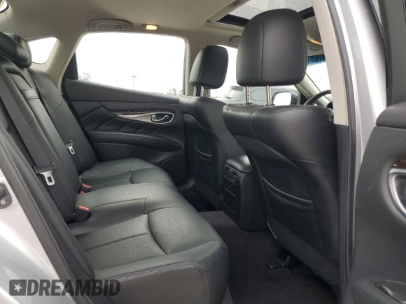 2018 Infiniti Q70 Luxe with VIN JN1BY1AR5JM220722, listed as a Copart auction lot 83309374 with 67,543 mi miles and Salvage title. Bid and sale history available at DreamBid. Image 10.