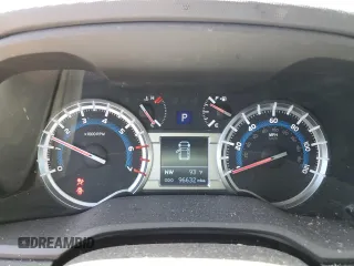 2018 Toyota 4Runner SR5 z VIN JTEBU5JR6J5564680, wystawiony jako Copart lot #58847355 z przebiegiem 96 632 mil mil oraz Szkoda całkowita • Salvage title. Historia ofert i sprzedaży dostępna na DreamBid. Obrazek 9.