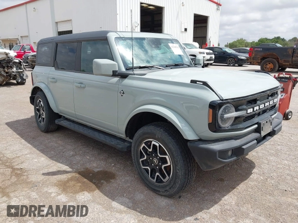 2023 Ford Bronco z VIN 1FMEE5BP9PLA97587, wystawiony jako IAAI lot #42168516 z przebiegiem 29 622 mil mil oraz . Historia ofert i sprzedaży dostępna na DreamBid. Obrazek 1.