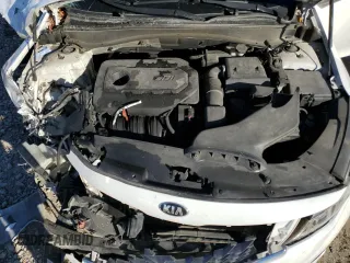 2019 Kia Optima LX with VIN 5XXGT4L39KG325248, listed as a Copart auction lot 78456304 with 131,526 mi miles and Non Repairable. Bid and sale history available at carsss.com. Image 12.