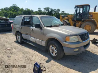 2003 Ford Expedition Special Service with VIN 1FMPU15L53LB28986, listed as a Copart auction lot 57772904 with 0 mi miles and Salvage Title. Bid and sale history available at carsss.com. Image 4.