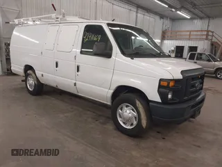 2013 Ford E-Series Commercial z VIN 1FTNS2ELXDDB28291, wystawiony jako IAAI lot #42411669 z przebiegiem 196 844 mil mil oraz . Historia ofert i sprzedaży dostępna na DreamBid. Obrazek 1.