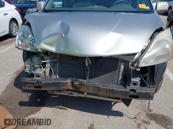 2005 Toyota Sienna XLE with VIN 5TDZA22CX5S238787, listed as a IAAI auction lot 42065394 with 293,652 mi miles and . Bid and sale history available at DreamBid. Image 6.