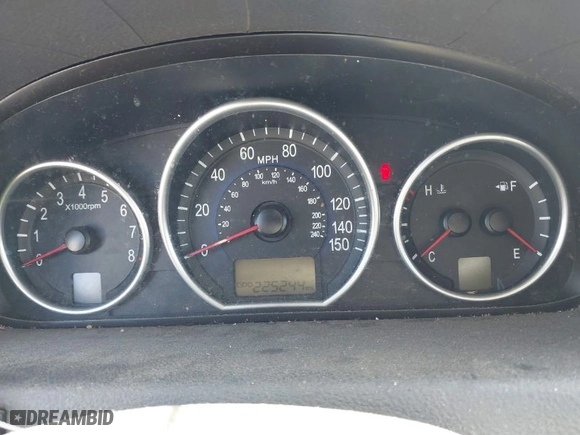 2008 Hyundai Veracruz GLS with VIN KM8NU13C68U066431, listed as a IAAI auction lot 41890957 with 225,244 mi miles. Bid and sale history available at carsss.com. Image 7.