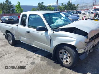 2004 Toyota Tacoma z VIN 5TEVL52N64Z313613, wystawiony jako IAAI lot #42239319 z przebiegiem 253 194 mil mil oraz . Historia ofert i sprzedaży dostępna na DreamBid. Obrazek 1.