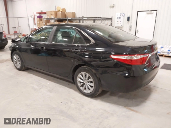 2017 Toyota Camry XLE with VIN 4T1BF1FK6HU356569, listed as a IAAI auction lot 41528223 with 45,981 mi miles. Bid and sale history available at carsss.com. Image 3.