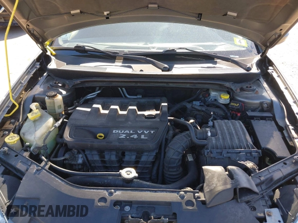 2012 Chrysler 200 Touring with VIN 1C3CCBBB4CN135282, listed as a IAAI auction lot 41947729 with 148,944 mi miles. Bid and sale history available at carsss.com. Image 10.
