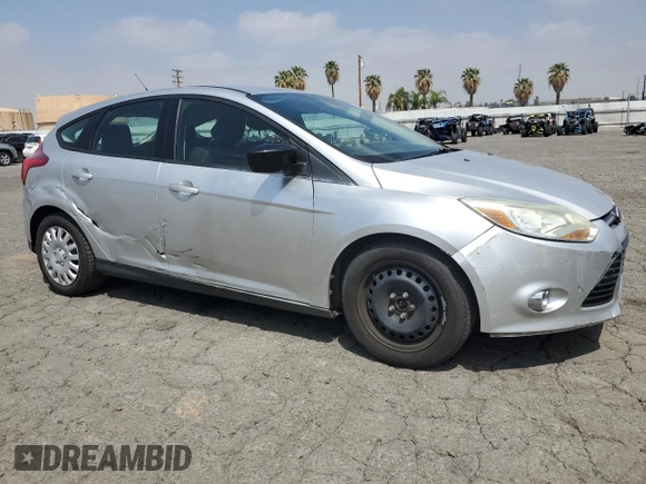 2012 Ford Focus SE with VIN 1FAHP3K21CL146706, listed as a Copart auction lot 55262285 with 137,625 mi miles and Salvage Title. Bid and sale history available at carsss.com. Image 4.