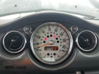 2006 MINI Hardtop S с VIN WMWRE33506TN28448, выставлен на аукционе Copart как лот 53439655 с пробегом 172 789 миль миль и Чистый • Clean title. История ставок и продаж доступна на DreamBid. Изображение 9.