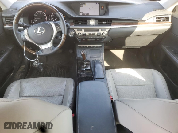 2015 Lexus ES 330 with VIN JTHBK1GG9F2154875, listed as a Copart auction lot 61097595 with 97,601 mi miles and Salvage title. Bid and sale history available at DreamBid. Image 8.