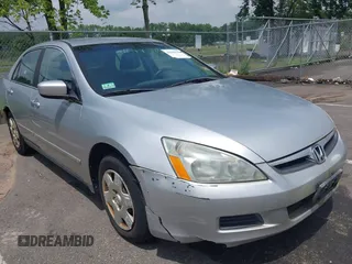2007 Honda Accord LX with VIN 1HGCM56467A033681, listed as a IAAI auction lot 42680186 with 181,997 mi miles and . Bid and sale history available at DreamBid. Image 1.