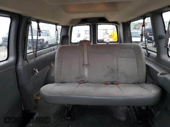 2016 Chevrolet Express Passenger LT with VIN 1GAZGPFF9G1311706, listed as a Copart auction lot 84155094 with 312,498 mi miles and Clean title. Bid and sale history available at DreamBid. Image 10.