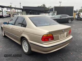 1999 BMW 5 Series 528iA with VIN WBADM6330XBY27989, listed as a Copart auction lot 42428525 with 149,555 mi miles and Clean Title. Bid and sale history available at carsss.com. Image 3.