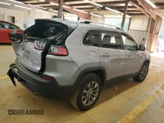 2019 Jeep Cherokee Latitude Plus с VIN 1C4PJMLX4KD343773, выставлен на аукционе Copart как лот 63766095 с пробегом 72 169 миль миль и Списание • Salvage title. История ставок и продаж доступна на DreamBid. Изображение 3.