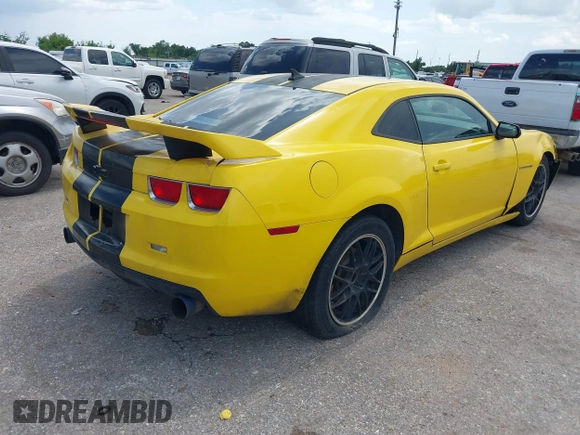 2011 Chevrolet Camaro 1LT with VIN 2G1FF1ED1B9155488, listed as a IAAI auction lot 42656018 with Not provided miles and . Bid and sale history available at DreamBid. Image 4.