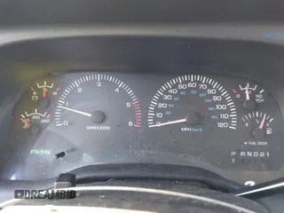 1999 Dodge Ram 2500 with VIN 3B7KC23Z5XG118959, listed as a IAAI auction lot 40484594 with 176,946 mi miles. Bid and sale history available at carsss.com. Image 7.