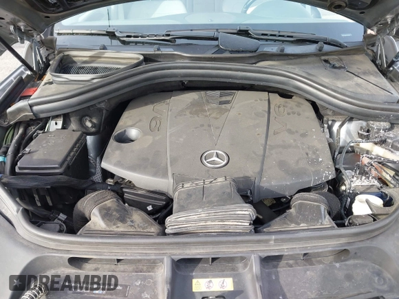 2015 Mercedes-Benz GL-Class GL 350 BlueTEC with VIN 4JGDF2EE8FA543336, listed as a IAAI auction lot 41049984 with 103,368 mi miles. Bid and sale history available at carsss.com. Image 10.