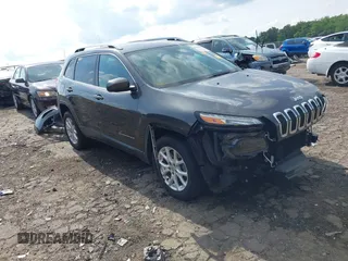 2016 Jeep Cherokee Latitude with VIN 1C4PJLCS1GW257539, listed as a IAAI auction lot 42445331 with 55,879 mi miles and . Bid and sale history available at DreamBid. Image 1.
