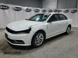 2018 Volkswagen Passat SE z VIN 1VWBA7A36JC027188, wystawiony jako Copart lot #53420345 z przebiegiem 109 497 mil mil oraz Czysty tytuł • Clean title. Historia ofert i sprzedaży dostępna na DreamBid. Obrazek 1.