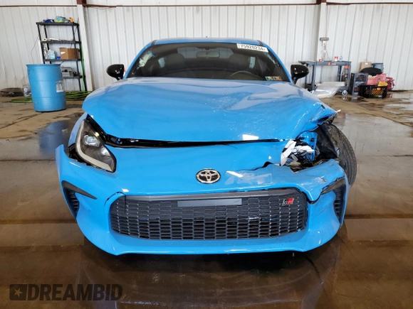 2023 Toyota 86 with VIN JF1ZNBB12P9751879, listed as a Copart auction lot 75920234 with 15,342 mi miles and Salvage Title. Bid and sale history available at DreamBid. Image 5.