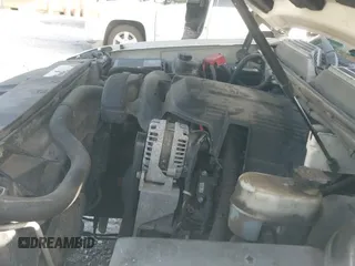 2010 Cadillac Escalade ESV Premium с VIN 1GYUKJEFXAR188256, выставлен на аукционе IAAI как лот 43383471 с пробегом 146 711 миль миль и . История ставок и продаж доступна на DreamBid. Изображение 20.