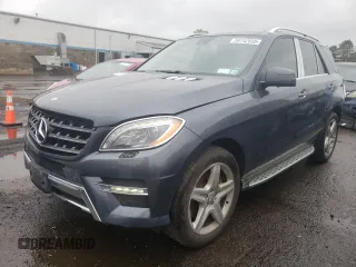 2013 Mercedes-Benz M 550 z VIN 4JGDA7DBXDA151247, wystawiony jako Copart lot #54742695 z przebiegiem 131 205 mil mil oraz Szkoda całkowita • Salvage title. Historia ofert i sprzedaży dostępna na DreamBid. Obrazek 1.
